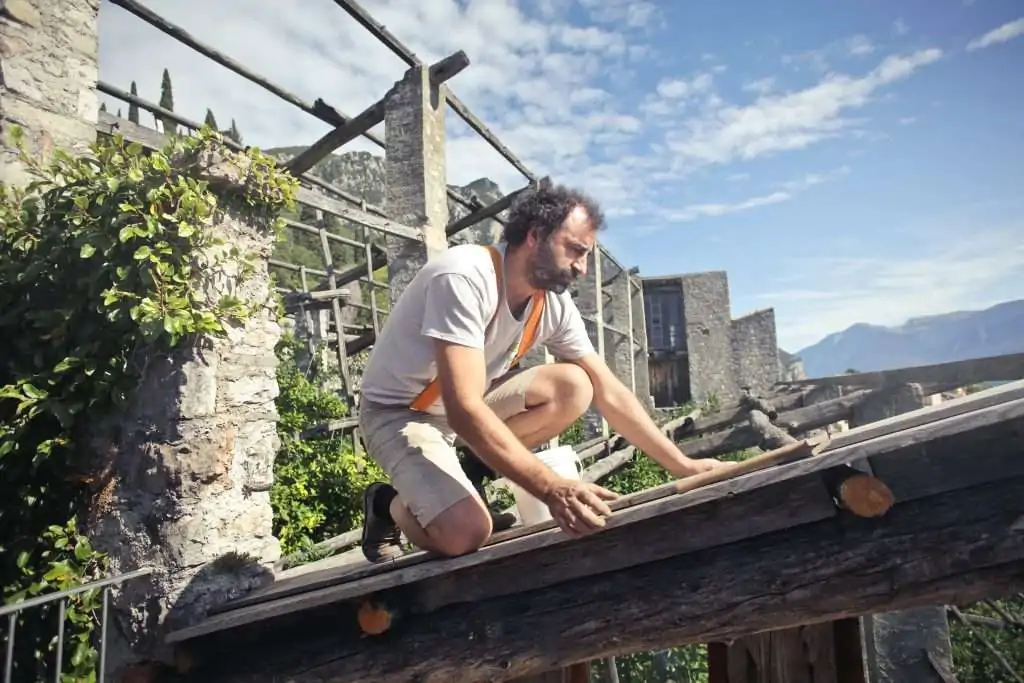 roof repairs services